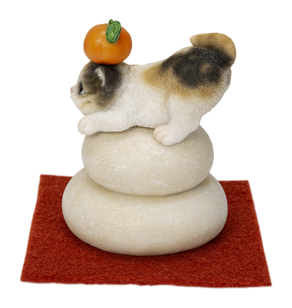 鏡餅飾り 三毛猫