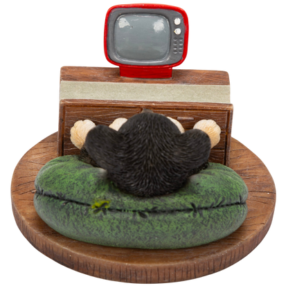 テレビを見る チワワ ブラック スマホスタンド