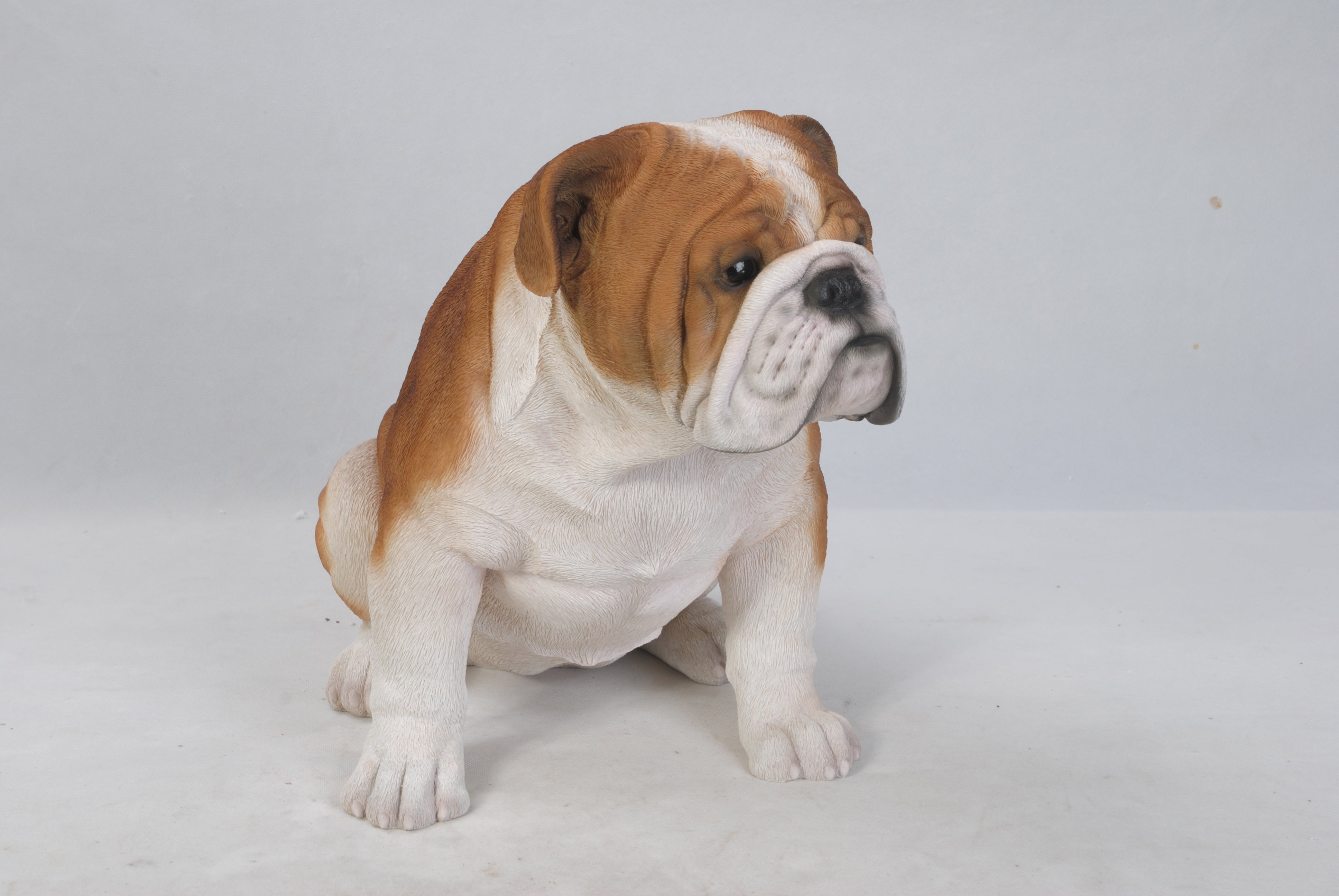 Pelagiia i belyi buldog. Pelagiia … Pelagiia i belyi buldog. Pelagiia … Pelagia and the White Bulldog