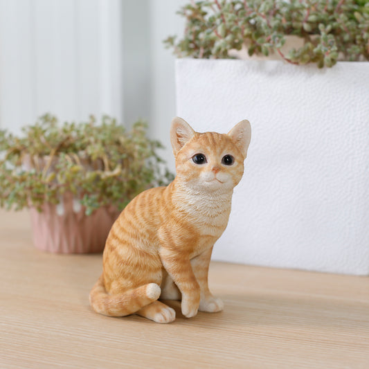 巻き座り茶トラ猫（小）