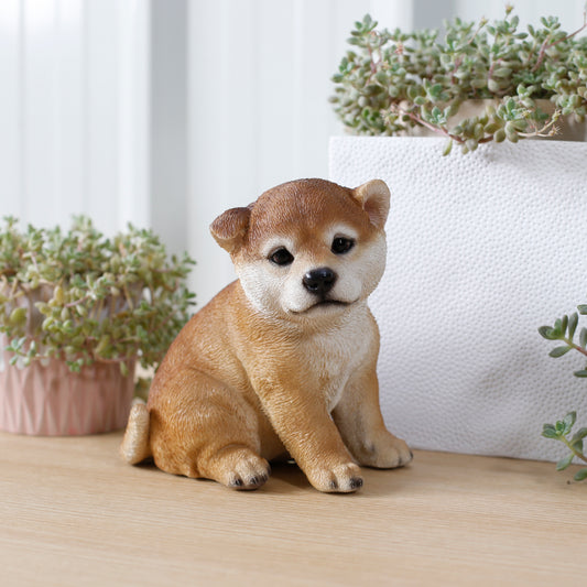 右向きお座り秋田犬
